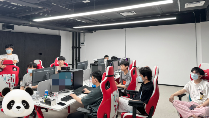 澳门开奖结果 开奖结果直播,小伙开门瞬间玻璃炸了遭索赔,展开解析落实_豪华版V14.49